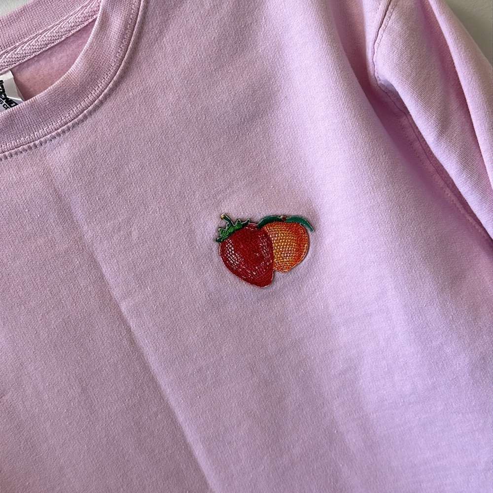 Confetti Sweet • Strawberry & Peach Pink Sweatshirt • Sz S • NEW! - Picture 2 of 10